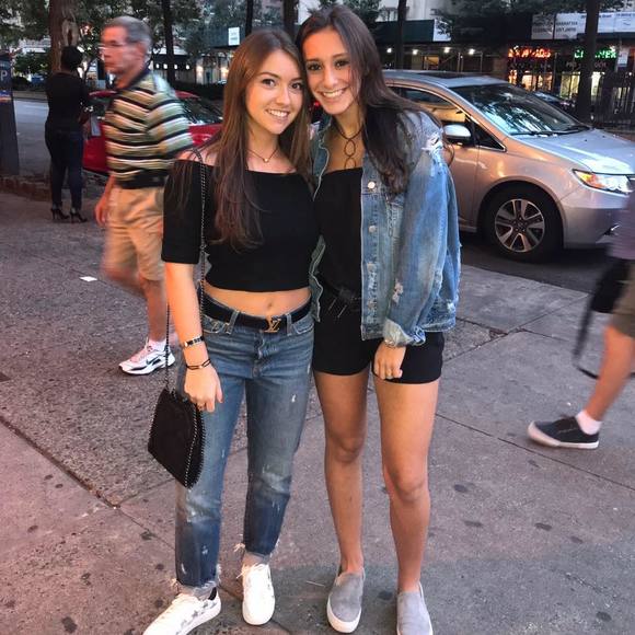 Meet your Posher, Samantha - Picture 1 of 1